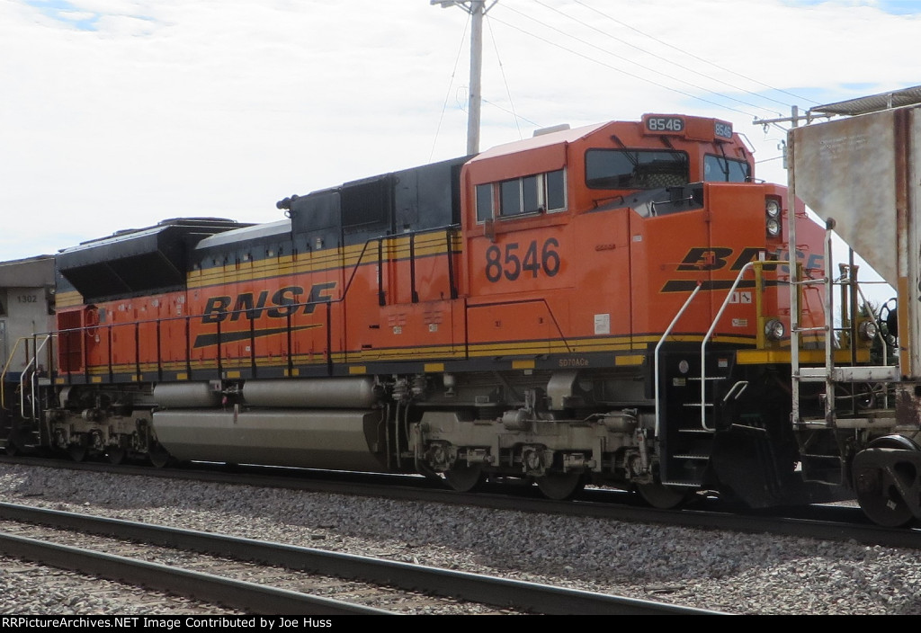 BNSF 8546